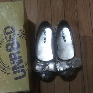 UNR8ED Little Girl Basket Style Slip on Shoes Sz 12.5 NWOB